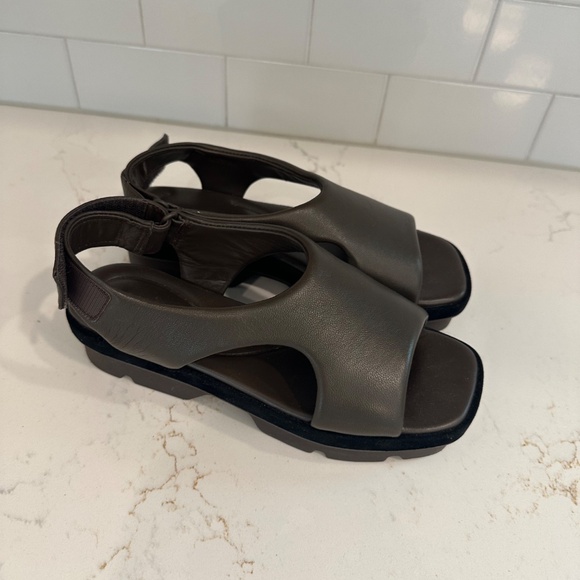 Vince Bilbao Square Toe Leather Platform Sandals in Dark Olive Green size 7.5 - Picture 5 of 5